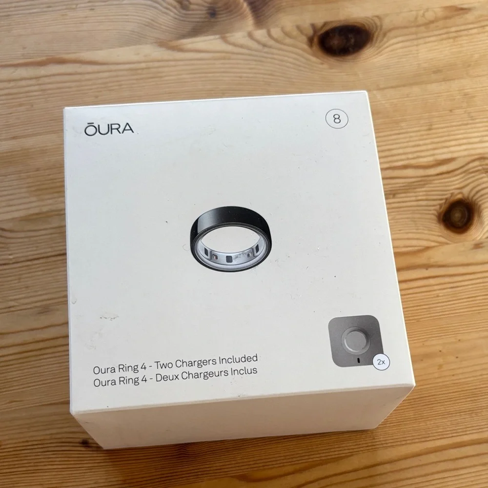 Oura Ring (Oura) Black Smart Ring - Size 8 with Two Chargers (Boxed)